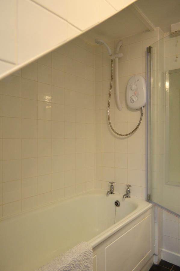 אדינבורו Central 1 Bedroom Apartment Sleeps 2 מראה חיצוני תמונה